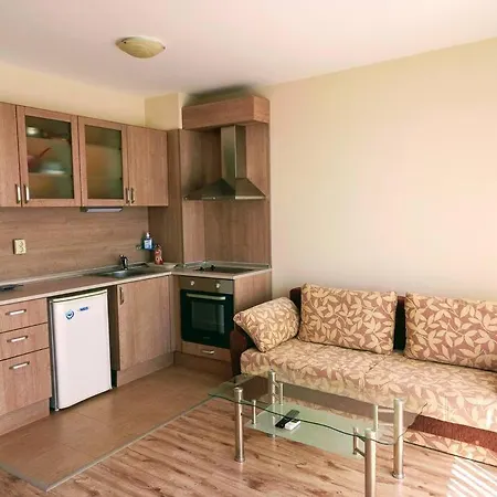 Apartment Pastel Studio